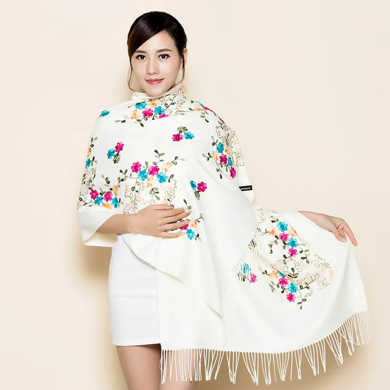 Wholesale Women's Large Reversible Cashmere Pashmina Scarf Soft Shawl Wraps with Embroidery Winter Travel Accessories