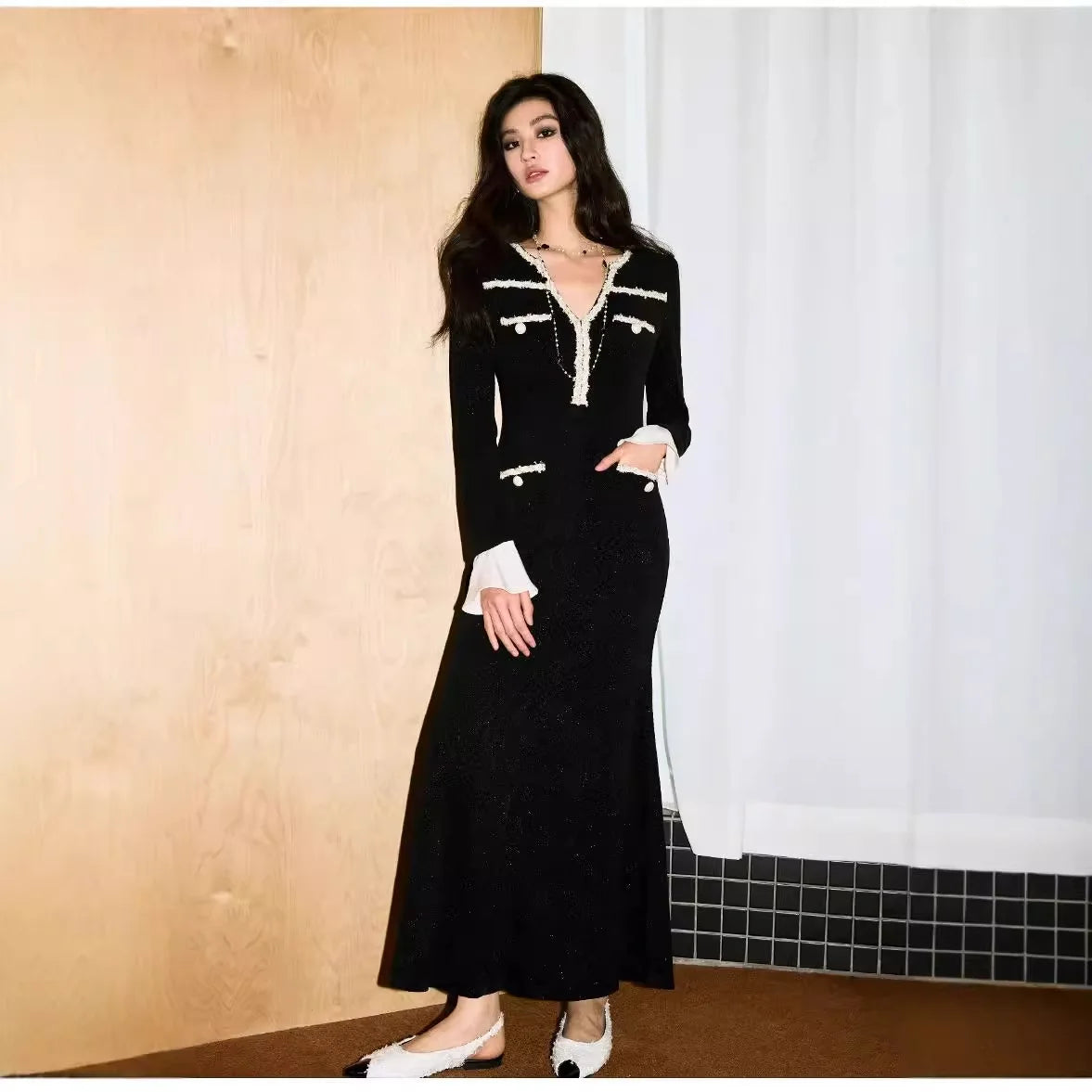 Bettergirl Women Autumn Winter Fashion Elegant Vietnamese French Webbing Waist Fishtail Dress Black V-neck Long-sleeved Dress