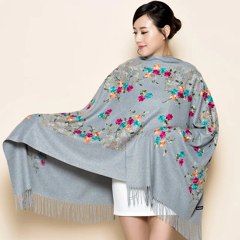 Wholesale Women's Large Reversible Cashmere Pashmina Scarf Soft Shawl Wraps with Embroidery Winter Travel Accessories
