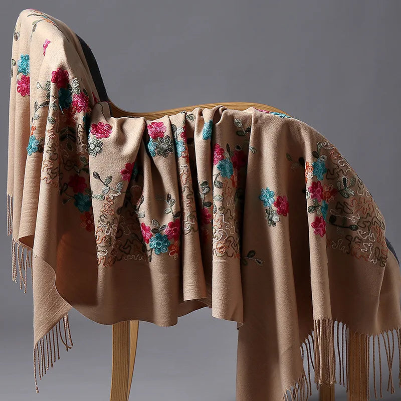 Wholesale Women's Large Reversible Cashmere Pashmina Scarf Soft Shawl Wraps with Embroidery Winter Travel Accessories