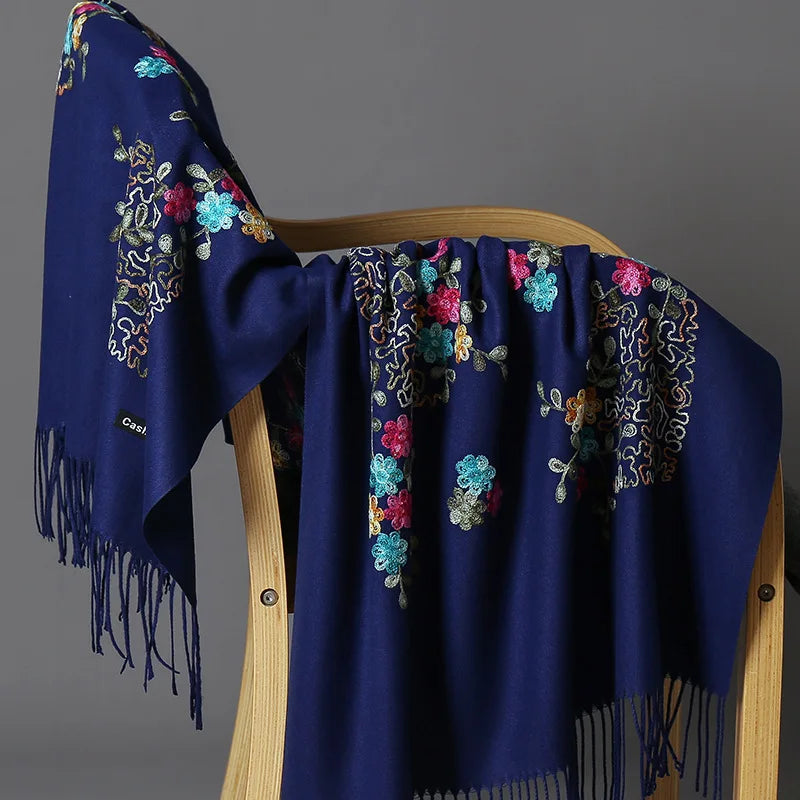 Wholesale Women's Large Reversible Cashmere Pashmina Scarf Soft Shawl Wraps with Embroidery Winter Travel Accessories