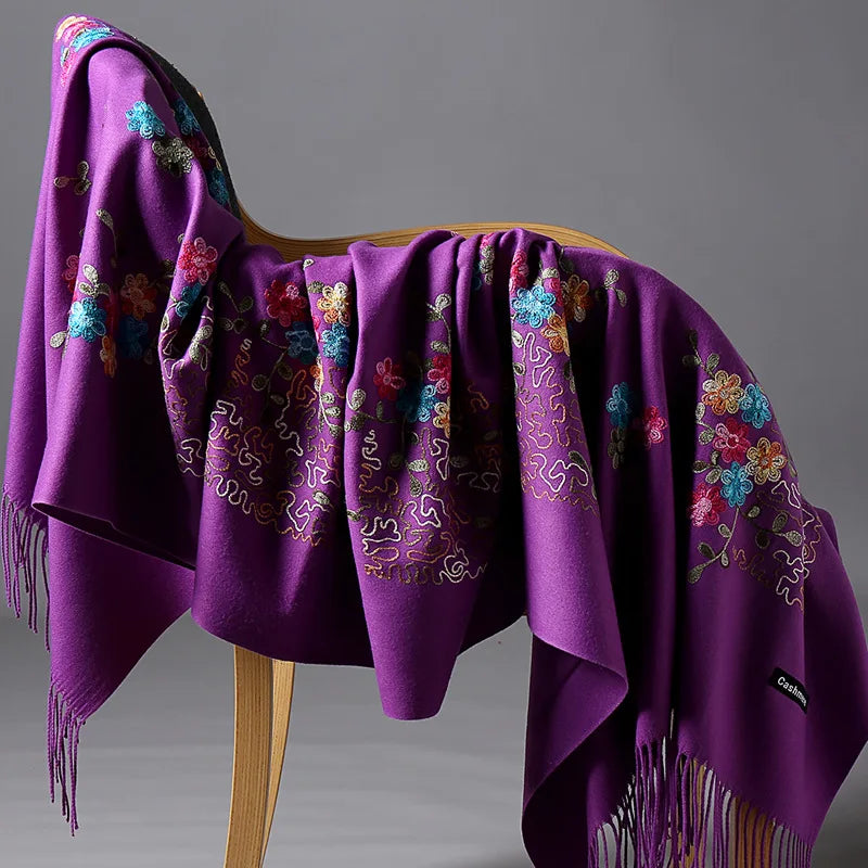 Wholesale Women's Large Reversible Cashmere Pashmina Scarf Soft Shawl Wraps with Embroidery Winter Travel Accessories