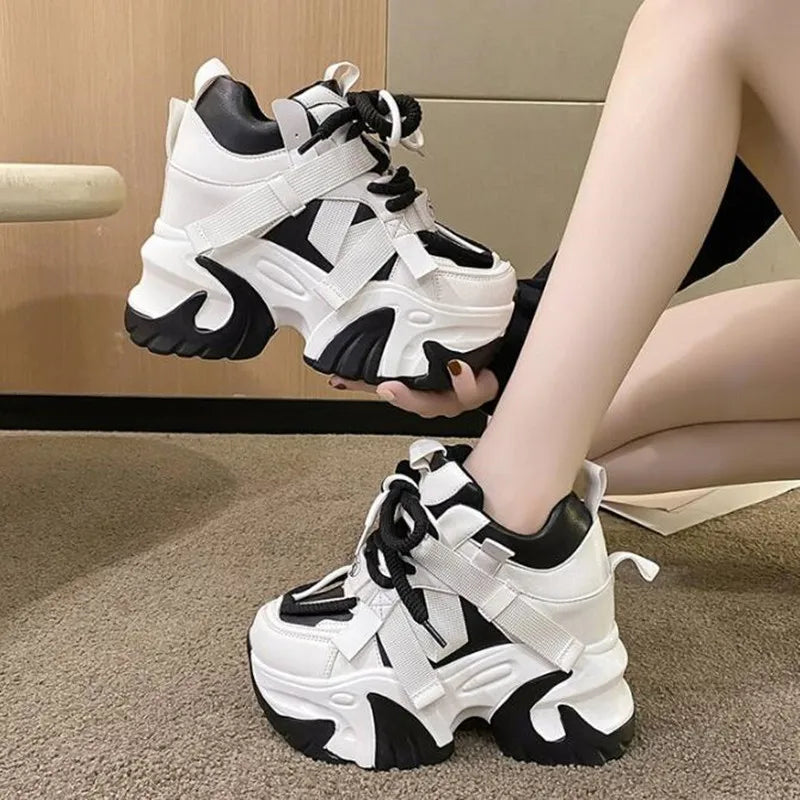 Women Sneakers Luxury Shoes 2024 Fashion Tennis Female Platform Woman-shoes Designer Trainers Thick Sole New Casual Lace-Up Shoe